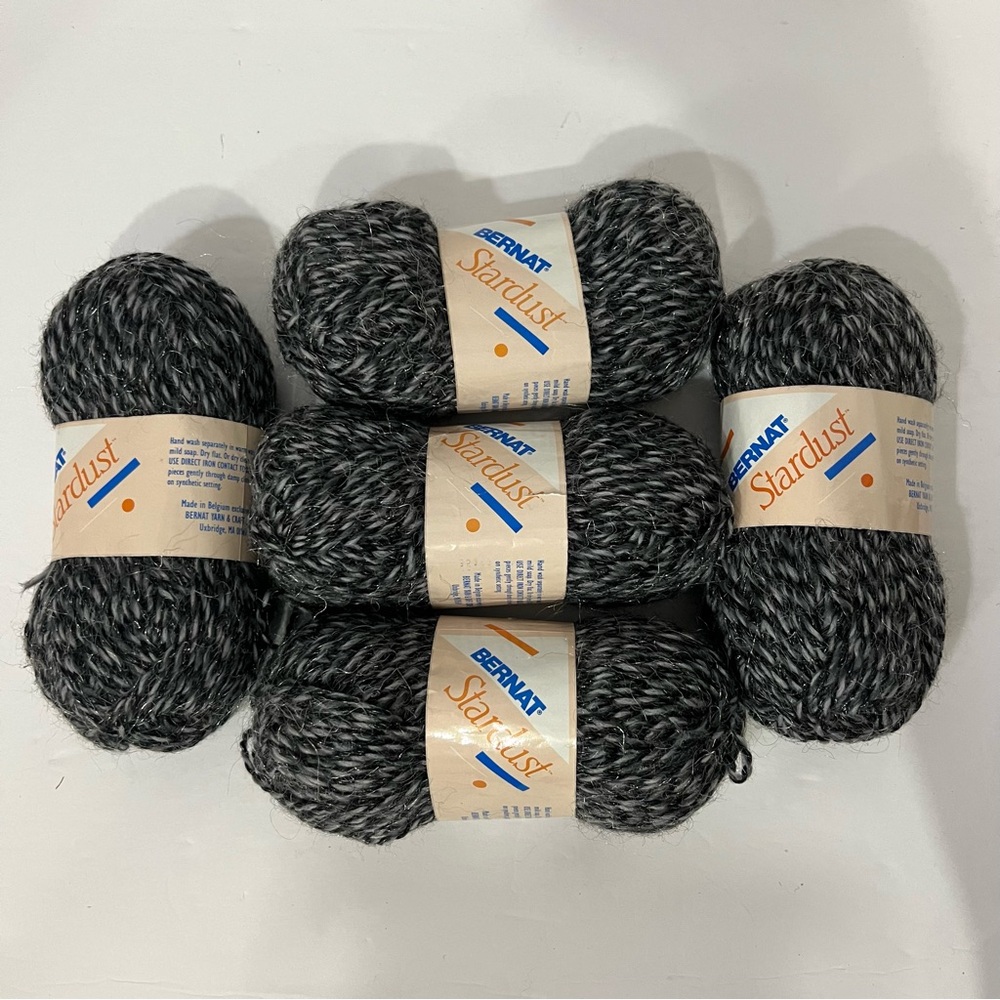 Lot 5 Skein Bernat Stardust Yarn Gray 35393 Wool Acrylic Blend 1.75 Oz Metallic